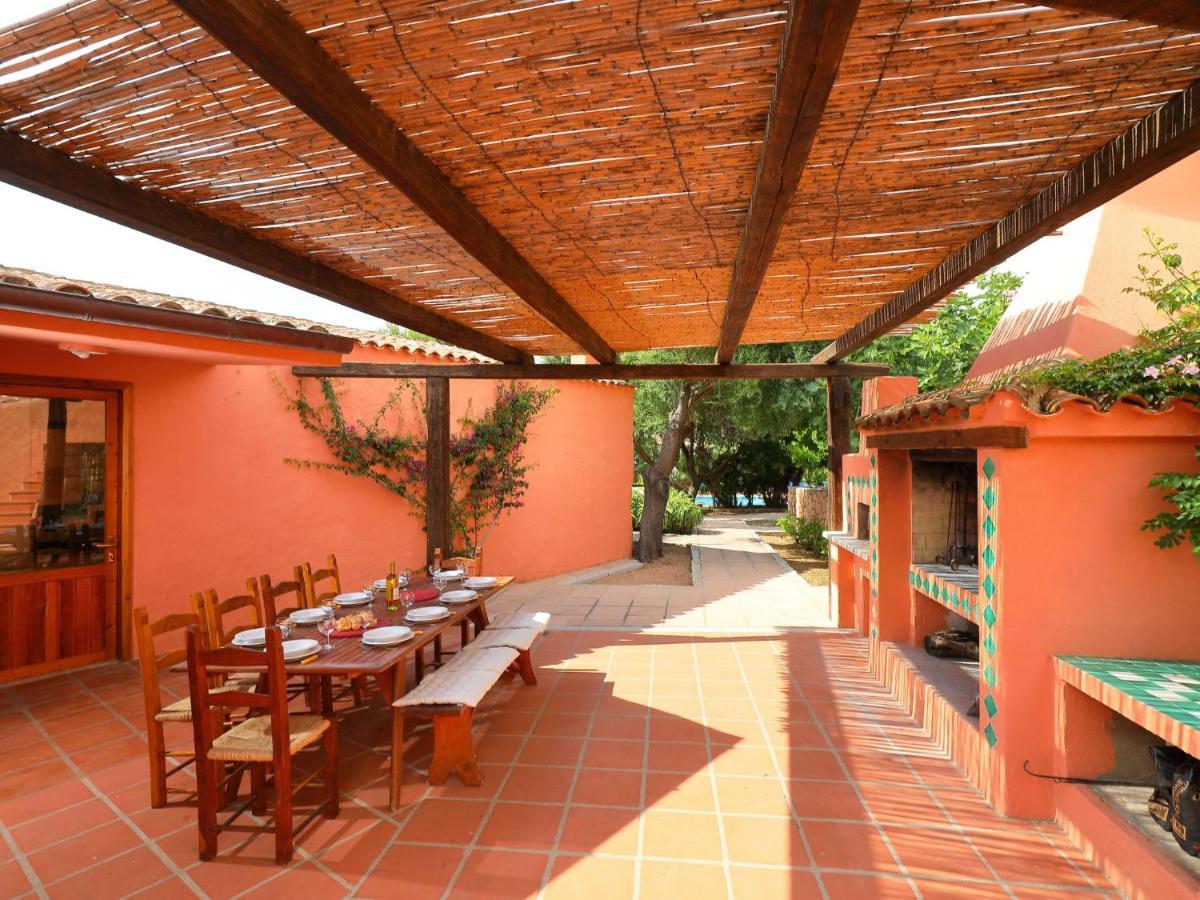Villa Bouganville By Interhome Badesi Bagian luar foto